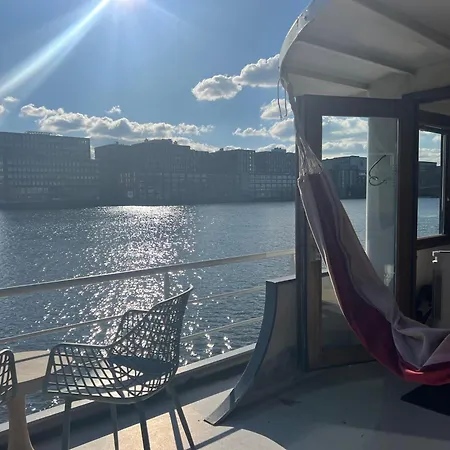 Stunning Boat With A View * Amsterdam