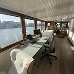 Stunning Boat With A View Amsterdam