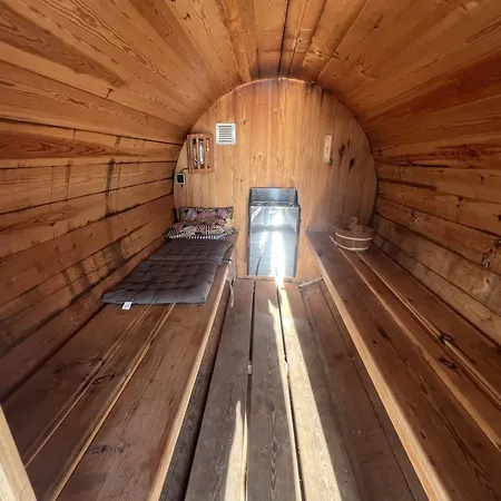 Ботель Stunning Boat With A View *