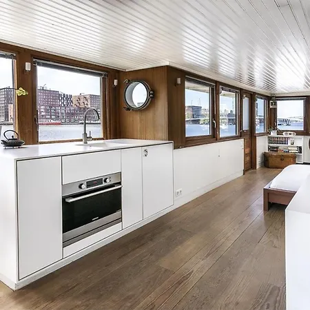 Stunning Boat With A View *